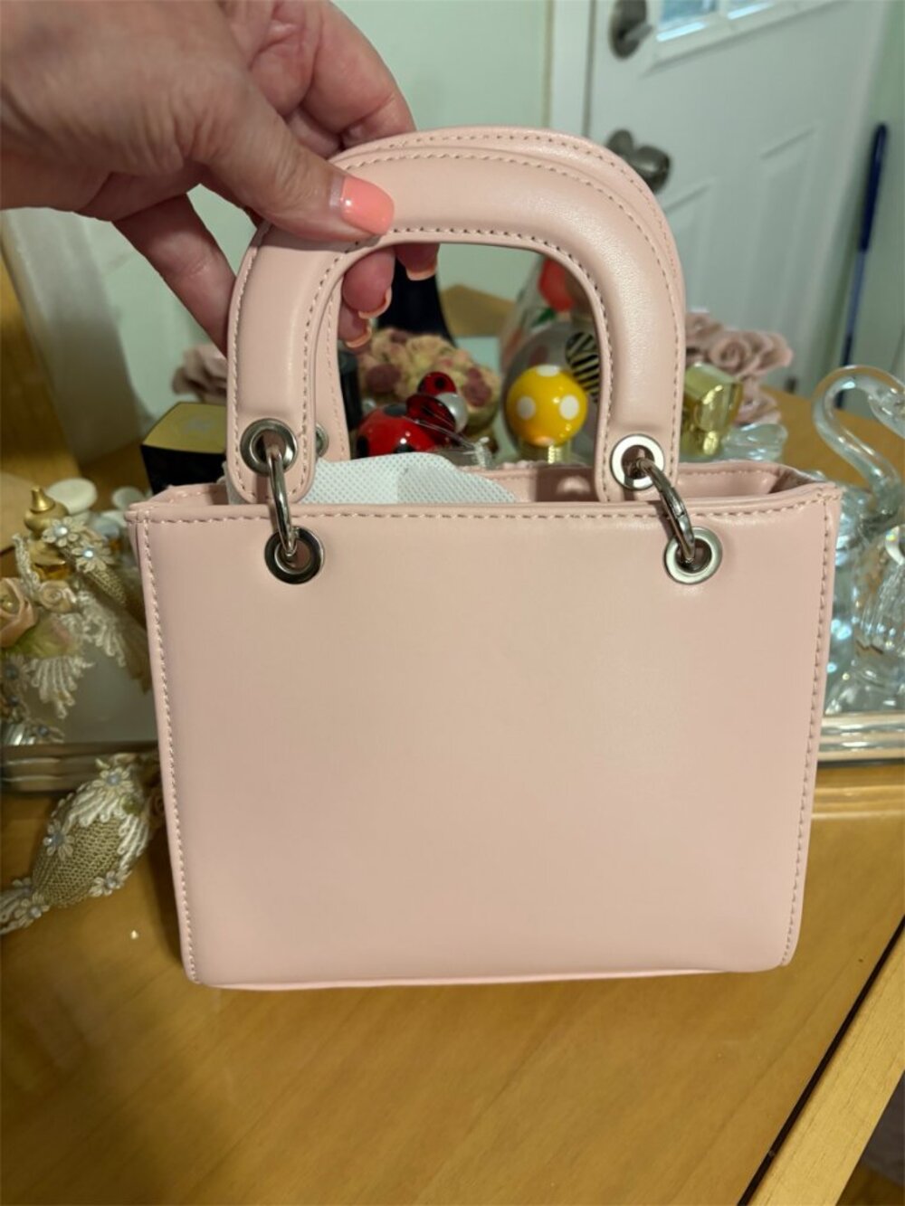 SHEIN Mini Floral Appliqué Handbag - Pink - Picture 3 of 4